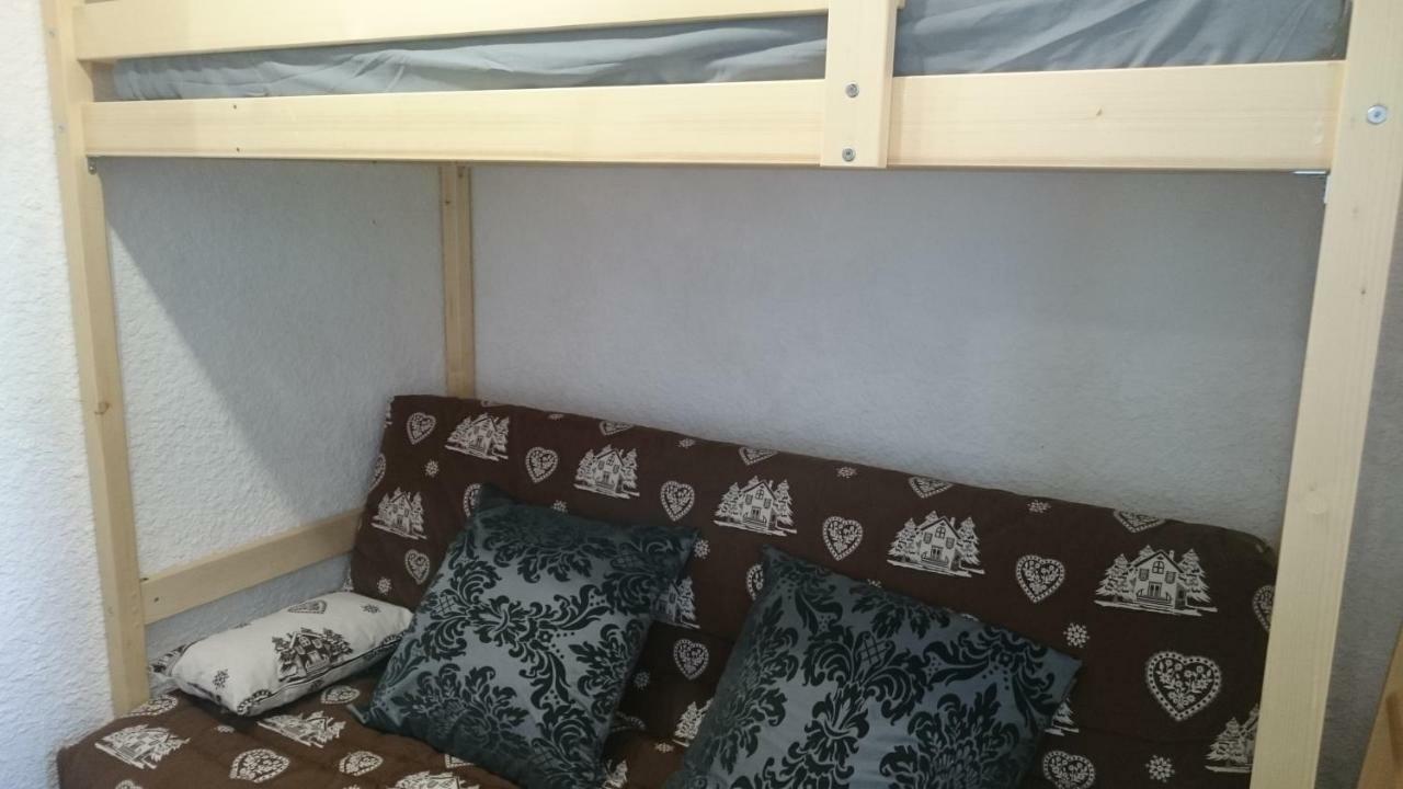 莱德萨阿尔卑斯Le Montana公寓 外观 照片